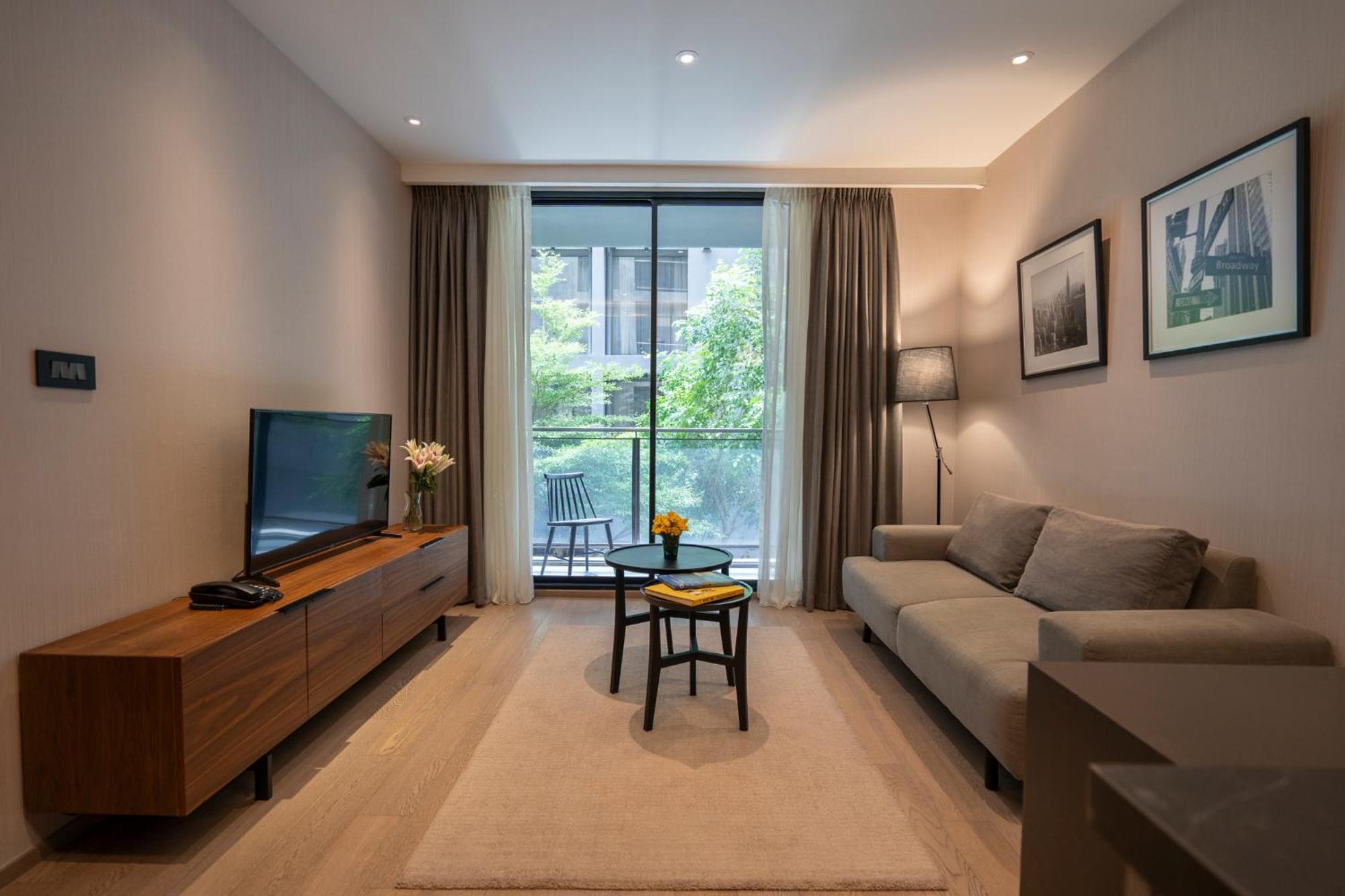 בנגקוק Walton Suites Sukhumvit חדר תמונה