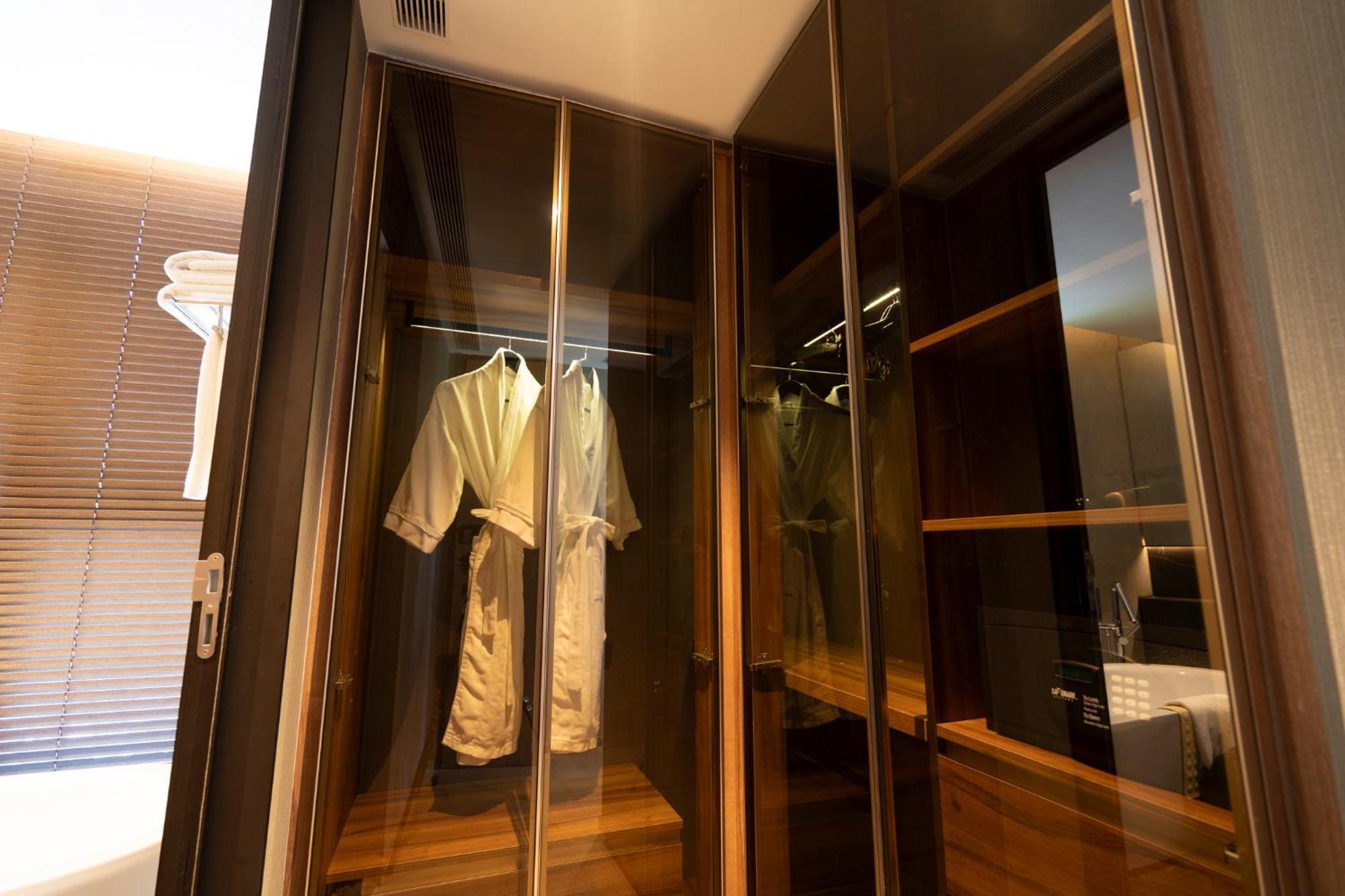 בנגקוק Walton Suites Sukhumvit מראה חיצוני תמונה
